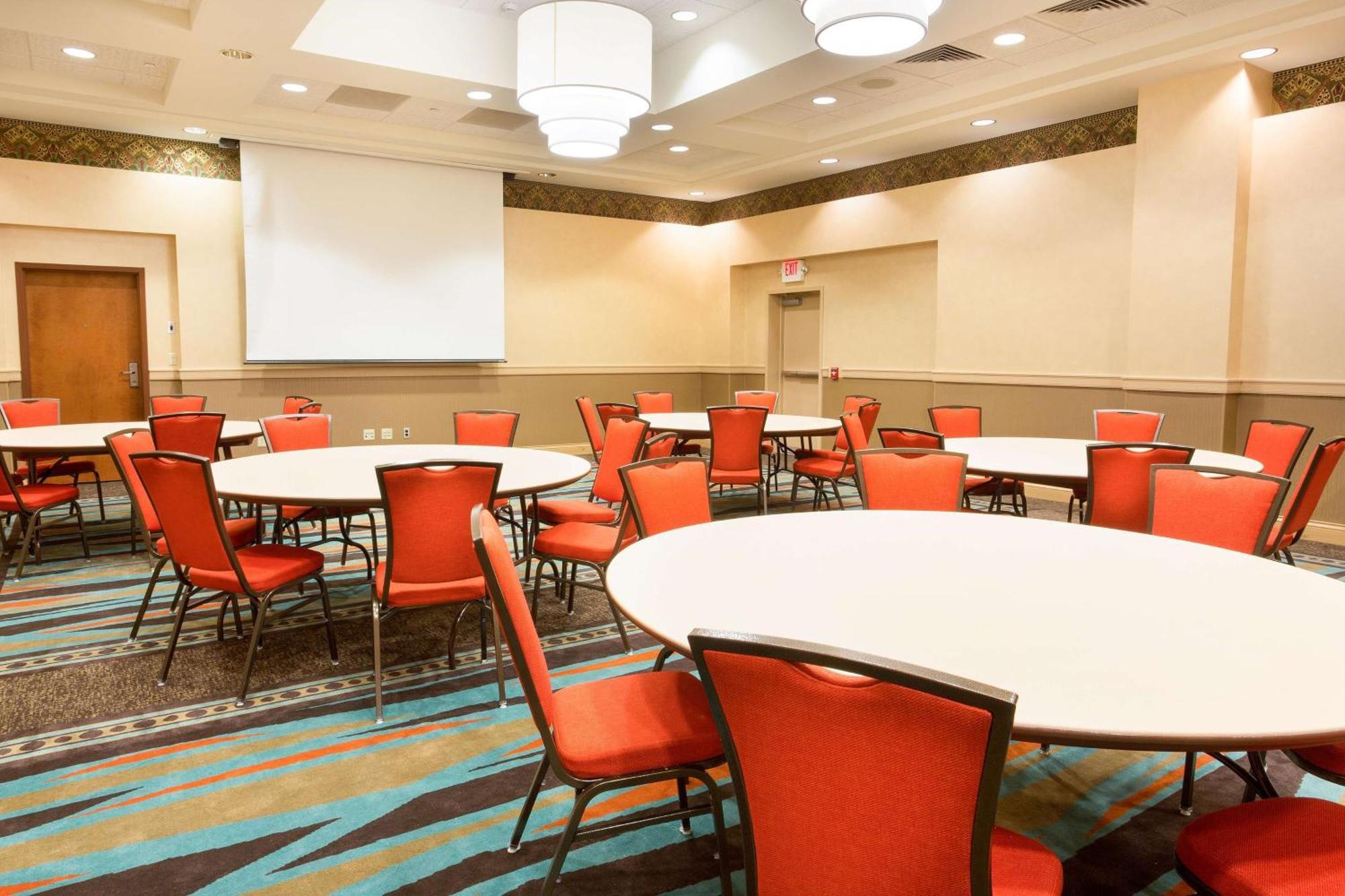 Drury Inn & Suites Dayton North Εξωτερικό φωτογραφία