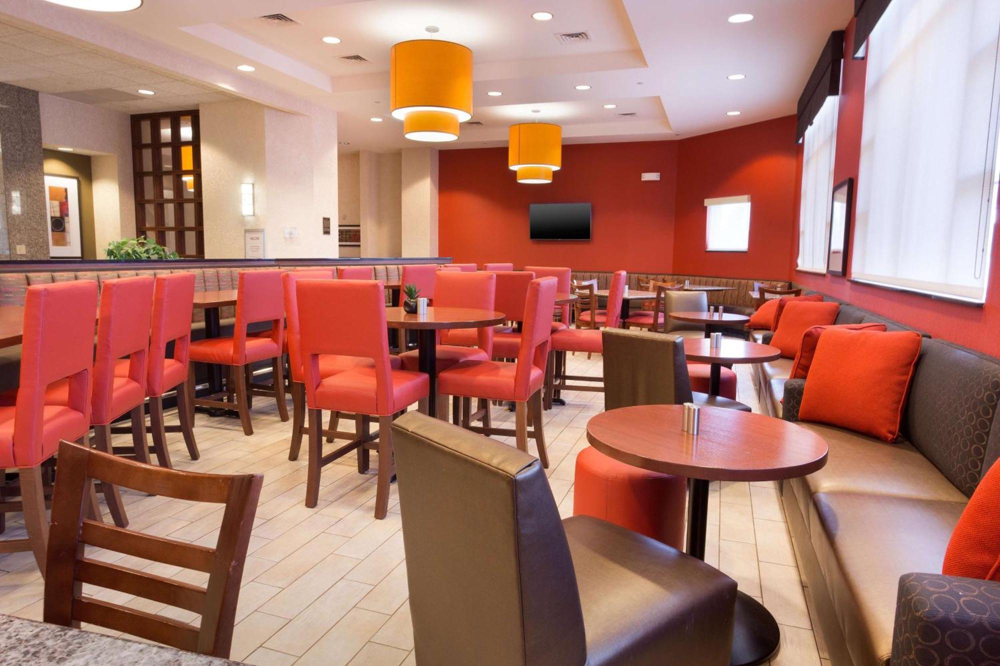 Drury Inn & Suites Dayton North Εξωτερικό φωτογραφία