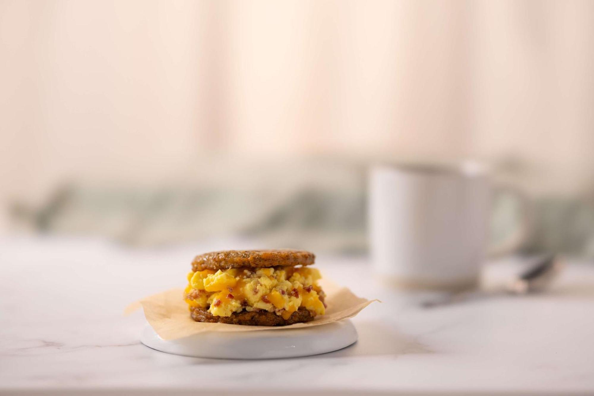 Drury Inn & Suites Dayton North Εξωτερικό φωτογραφία
